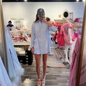 AUREUM Sky Blue Button-Up Shirt